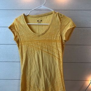 Oakley work out shirt